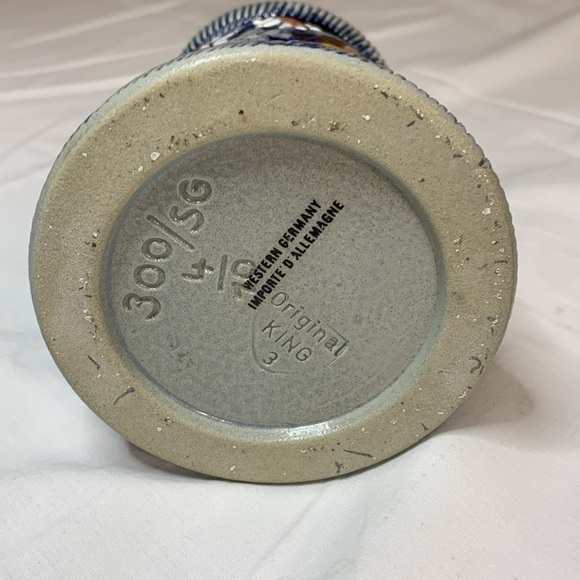 Vintage Made in Germany original king Beer Mug 12 oz guitar player Castle Lid - Picture 6 of 9